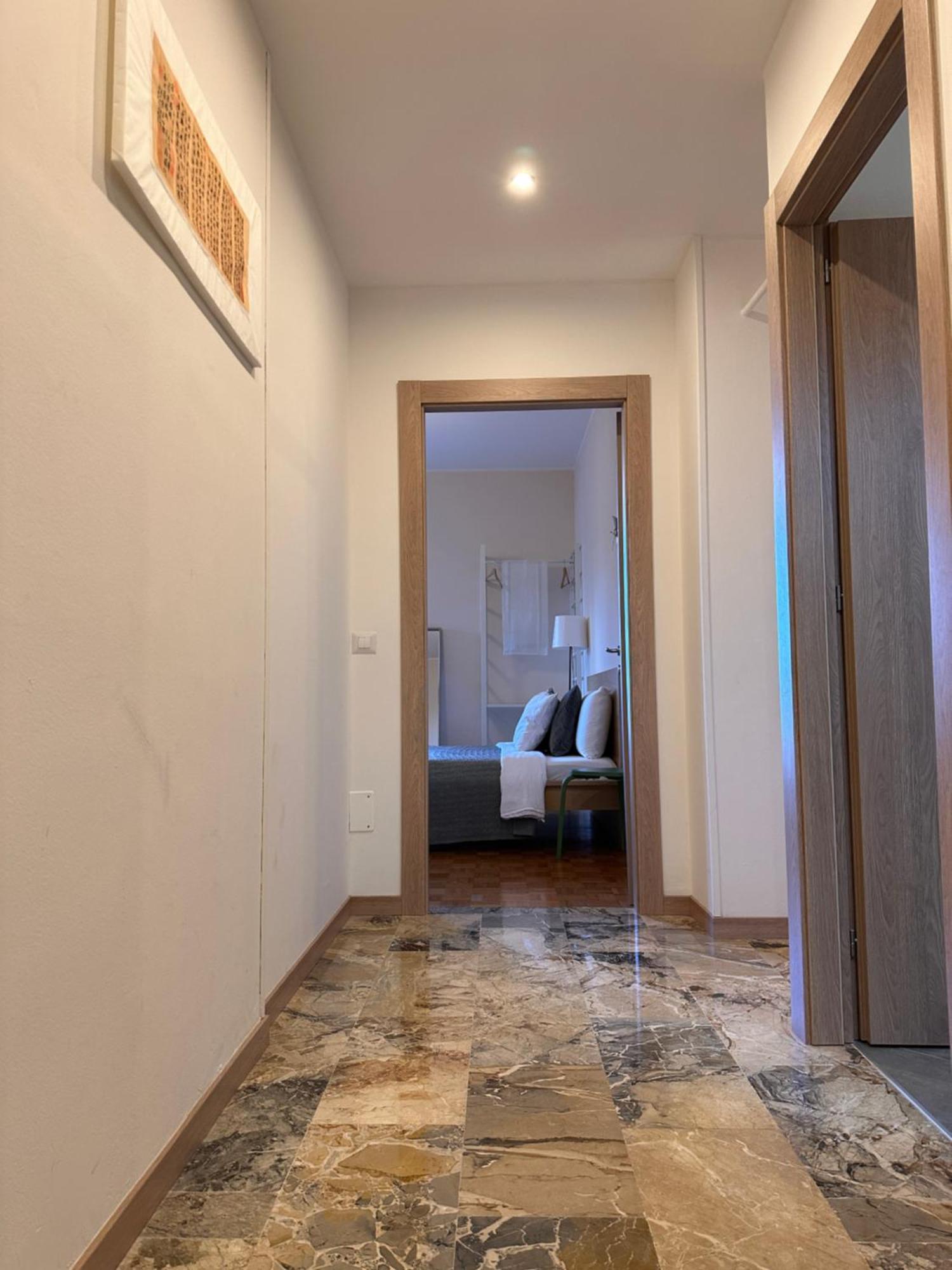 Casa Ling -Ac - Parking-2Bathrooms Como Exterior foto